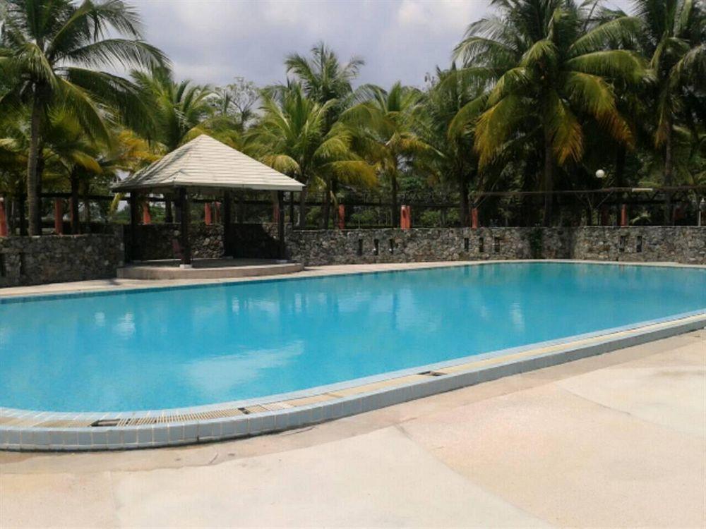 Pattaya Country Club & Resort Ban Pong (Chon Buri) Exterior foto