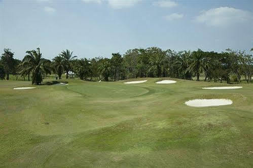 Pattaya Country Club & Resort Ban Pong (Chon Buri) Exterior foto